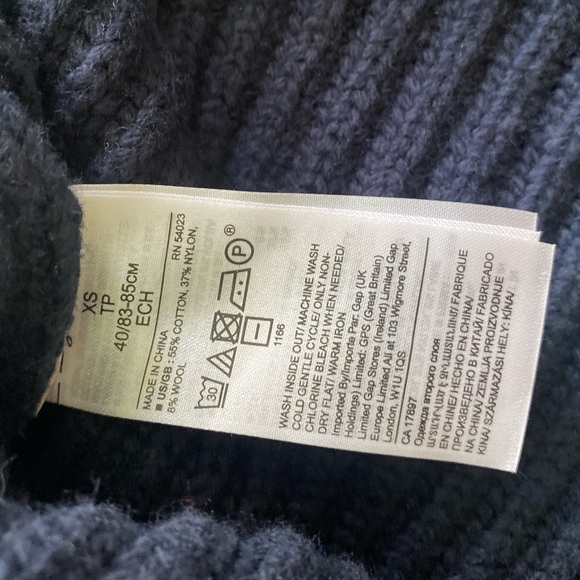Banana Republic Navy Blue Knit Sweater size XS - Picture 5 of 5